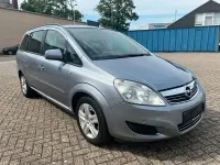 Gebraucht Opel Zafira Cosmo 116 PS (85 kW) 2009 Grau Van / Kleinbus