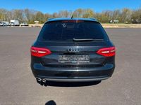 Gebraucht Audi A4 Ambition 177 PS (130 kW) 2012 Schwarz Kombi