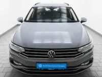Gebraucht VW Passat Business 200 PS (147 kW) 2023 Mondsteingrau Kombi
