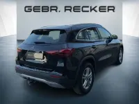 Gebraucht Mercedes GLA200 Advanced 163 PS (119 kW) 2024 Unilack nachtschwarz SUV