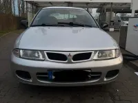 Gebraucht Mitsubishi Carisma 90 PS (66 kW) 1998 Grau Limousine