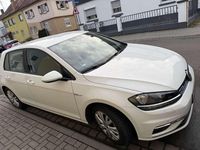 Gebraucht VW Golf VII Highline 131 PS (96 kW) 2019 Limousine