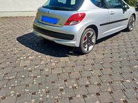 Gebraucht Peugeot 207 73 PS (53 kW) 2010 Silber Kleinwagen