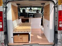 Gebraucht Renault Trafic 145 PS (106 kW) 2008 Silber Van / Kleinbus