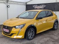 Gebraucht Peugeot e-208 100 kW (136 PS) 2023 Gelb Kleinwagen