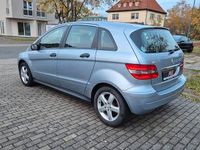 Gebraucht Mercedes B170 116 PS (85 kW) 2006 Blau Van / Kleinbus