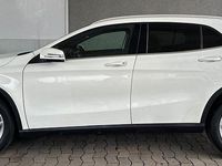 Gebraucht Mercedes GLA220 170 PS (125 kW) 2015 Weiß SUV