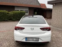 Gebraucht Opel Insignia Business 136 PS (100 kW) 2017 Weiß Limousine