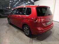 Gebraucht VW Touran Active 150 PS (110 kW) 2021 Rot Van / Kleinbus