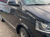 Gebraucht VW Multivan Highline 179 PS (131 kW) 2014 Schwarz Van