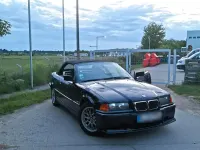 Gebraucht BMW 318 Cabriolet M Sport 115 PS (84 kW) 1997 Schwarz Cabrio