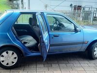 Gebraucht Ford Fiesta 60 PS (44 kW) 2000 Blau Kleinwagen