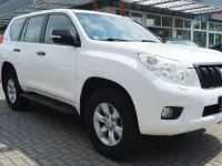 Gebraucht Toyota Land Cruiser Basis 190 PS (139 kW) 2013 Super white 2 SUV
