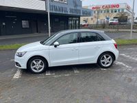 Gebraucht Audi A1 Sportback Ambition 143 PS (105 kW) 2012 Weiß Kleinwagen