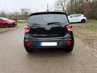 Gebraucht Hyundai i10 87 PS (63 kW) 2019 Schwarz Kleinwagen