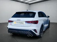 Gebraucht Audi S3 Sportback 333 PS (244 kW) 2024 Weiß Kleinwagen