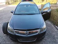 Second-hand Opel Astra 140 CP (102 kW) 2006 Negru Break