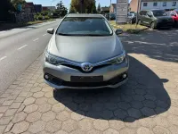 Gebraucht Toyota Auris 136 PS (100 kW) 2016 Grau Limousine