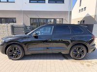 Gebraucht VW Touareg R 462 PS (339 kW) 2024 Schwarz SUV