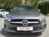 Gebraucht Mercedes A200 Progressive 163 PS (119 kW) 2021 Grau Limousine