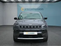 Gebraucht Jeep Compass 131 PS (96 kW) 2024 Grau SUV