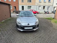 Gebraucht Mazda 3 Edition 105 PS (77 kW) 2012 Plutossilber metallic Kleinwagen