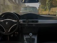 Gebraucht BMW 318 129 PS (94 kW) 2007 Blau Limousine