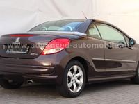 Gebraucht Peugeot 207 Active 120 PS (88 kW) 2015 Schwarz Cabrio