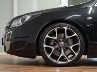 Gebraucht Opel Insignia OPC 325 PS (239 kW) 2014 Schwarz (karbonschw graphitschw midnigh) schwarz Kombi