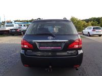 gebraucht Toyota Avensis Verso 2.0 D-4D linea sol 7-Sitzer man.