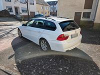 Gebraucht BMW 318 143 PS (105 kW) 2007 Weiß Kombi