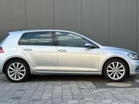 Second-hand VW Golf VII Highline 150 CP (110 kW) 2018 Argintiu Berlinǎ