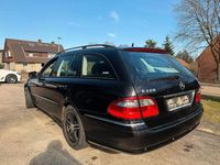Second-hand Mercedes E220 Elegance 170 CP (125 kW) 2006 Negru Break
