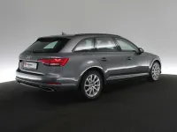Second-hand Audi A4 Basis 190 CP (139 kW) 2019 Gri Break
