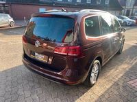 Gebraucht VW Sharan Beach 150 PS (110 kW) 2015 Rot Van / Kleinbus