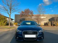 Gebraucht Audi A1 Exclusive 105 PS (77 kW) 2011 Blau Kleinwagen