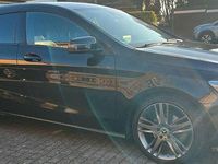 Gebraucht Mercedes CLA200 Shooting Brake 156 PS (114 kW) 2018 Schwarz Kombi