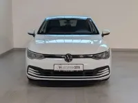 Gebraucht VW Golf VIII Life 150 PS (110 kW) 2023 Weiß Limousine