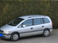 Gebraucht Opel Zafira 101 PS (74 kW) 2001 Silber Van / Kleinbus