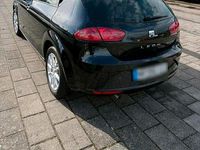 Second-hand Seat Leon 105 CP (77 kW) 2012 Negru Berlinǎ