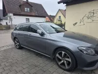Gebraucht Mercedes E220 194 PS (142 kW) 2017 Grau Kombi