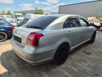 Gebraucht Toyota Avensis Sol 177 PS (130 kW) 2007 Gold Limousine