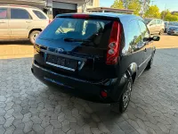 Gebraucht Ford Fiesta 70 PS (51 kW) 2007 Schwarz Kleinwagen