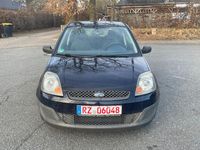 Gebraucht Ford Fiesta Ambiente 60 PS (44 kW) 2006 Blau Kleinwagen