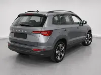 Gebraucht Skoda Karoq Tour 150 PS (110 kW) 2023 Grau SUV