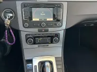 Gebraucht VW Passat 140 PS (102 kW) 2011 Grau Kombi