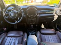 Second-hand Mini Cooper 132 CP (97 kW) 2019 Albastru Hatchback