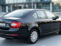 Gebraucht Skoda Octavia Active 116 PS (85 kW) 2016 Schwarz Kleinwagen