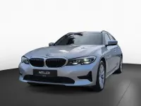 Używany BMW 330e Advantage 292 KM (214 kW) 2021 Srebrny Kombi