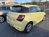 Neu Suzuki Swift Club 83 PS (61 kW) 2026 Cool yellow Kleinwagen